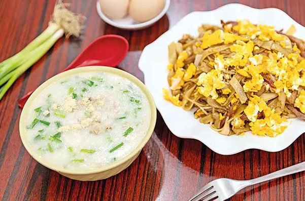 倫記軟滑腸粉-沙蜆肉碎粥-叉燒蛋炒河-852foodies